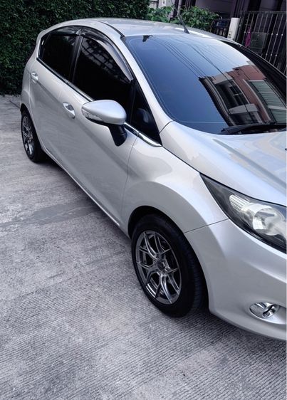 Ford Fiesta 2013 1.5 Sport Sedan เบนซิน ไม่ติดแก๊ส เกียร์อัตโนมัติ เทา รูปที่ 3