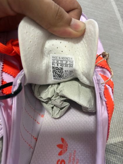 รองเท้า Adidas  รูปที่ 5