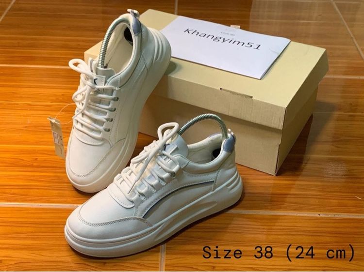 รองเท้ามือสอง รูปที่ 18