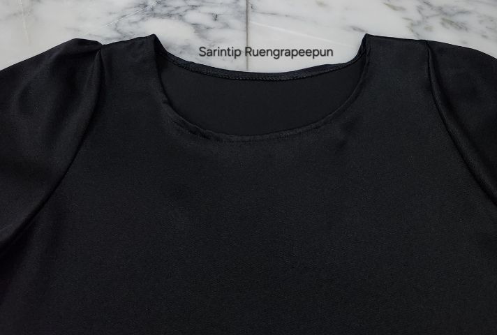 เสื้อสีดำชายระบาย เอวผูกโบว์  อก 36" รูปที่ 3