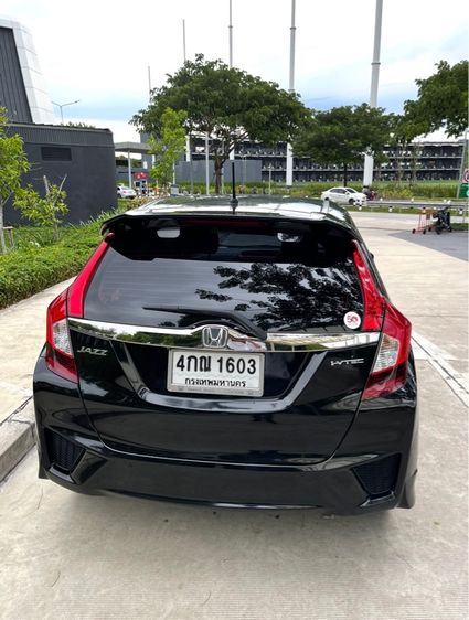 Honda Jazz 2015 1.5 V Utility-car เบนซิน เกียร์อัตโนมัติ ดำ รูปที่ 2
