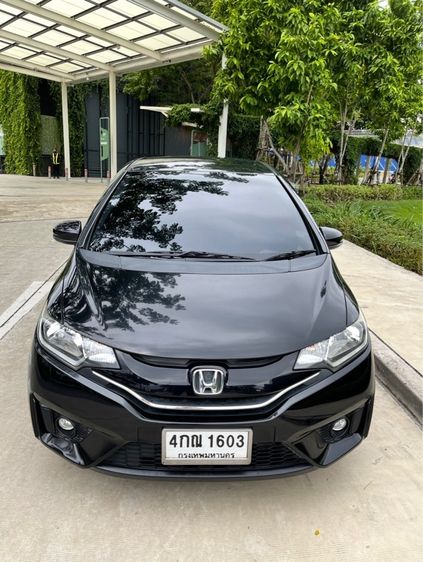 Honda Jazz 2015 1.5 V Utility-car เบนซิน เกียร์อัตโนมัติ ดำ รูปที่ 4