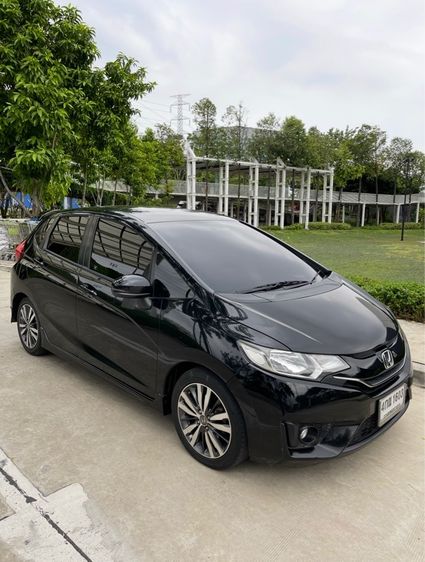 Honda Jazz 2015 1.5 V Utility-car เบนซิน เกียร์อัตโนมัติ ดำ รูปที่ 3