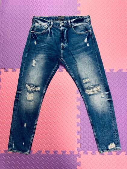 ผู้ชาย อื่นๆ กางเกงขายาว อื่นๆ กางเกงยีนส์ ZARA แท้ 💯 size 32 วัดจริงเอว 29-33 ใส่ได้ยาว 39 ปลายขา 6.8 นิ้ว สภาพใหม่มาก ทำเซอร์จากโรงงาน ผ้ายืดหยุ่นดี ทรงสวย 