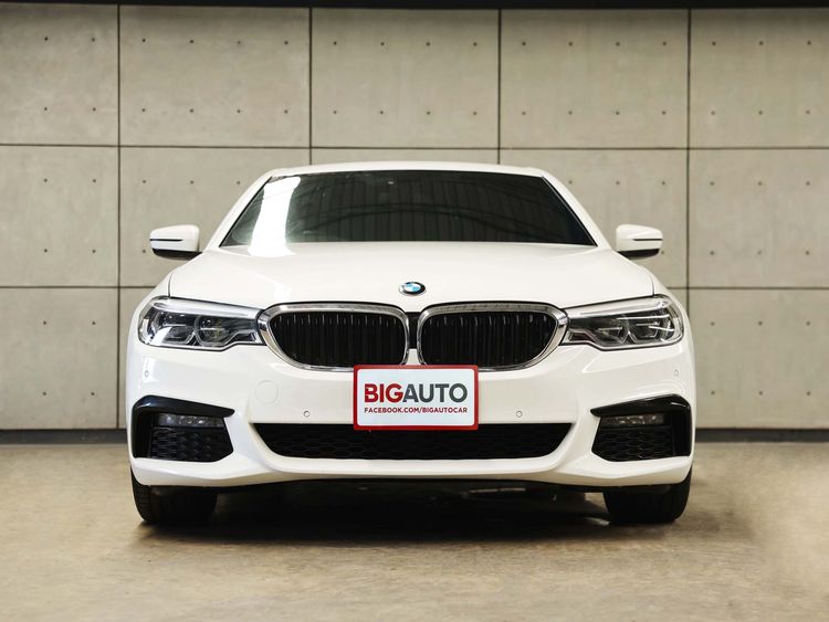 BMW Series 5 2020 520d Sedan ดีเซล ไม่ติดแก๊ส เกียร์อัตโนมัติ ขาว รูปที่ 4