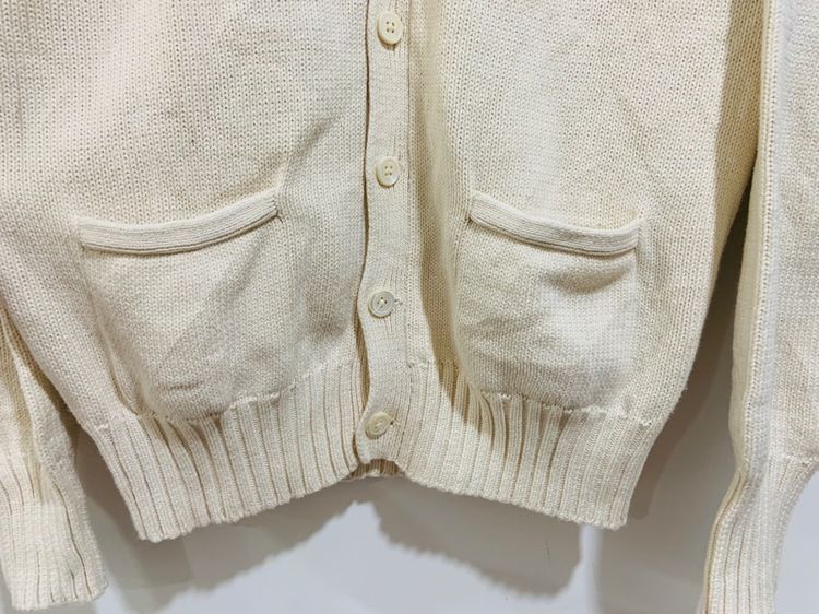 เสื้อไหมพรมโปโล POLO Ralph Lauren แท้ 💯 size L ขนาด อก 23.5 หน้ายาว 26.5 นิ้ว สภาพใหม่ป้ายห้อย ดีเทลสวย เนื้อผ้าดีมากนิ่มใส่สบาย ครัว รูปที่ 4