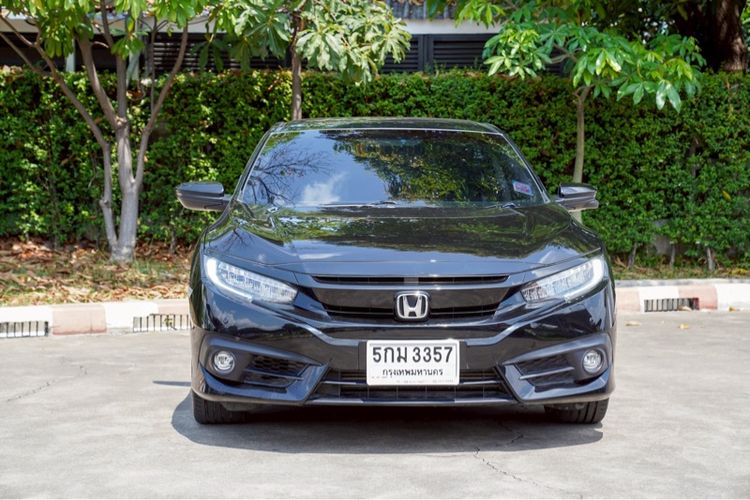 รถ Honda Civic 1.5 Turbo RS สี ดำ