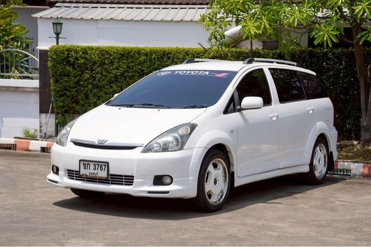 Toyota Wish 2004 2.0 Q Van เบนซิน ไม่ติดแก๊ส เกียร์อัตโนมัติ ขาว