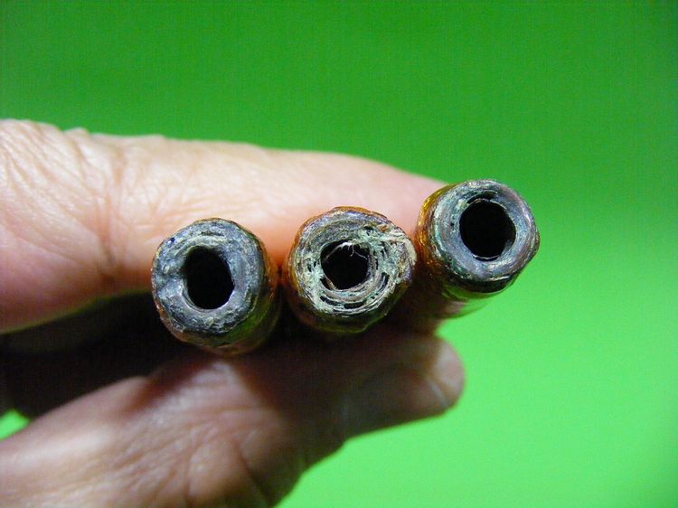 พระบ้านๆเดิมๆ ตะกรุด 3 ดอก เก่า สวยเข้มขลัง รูปที่ 5