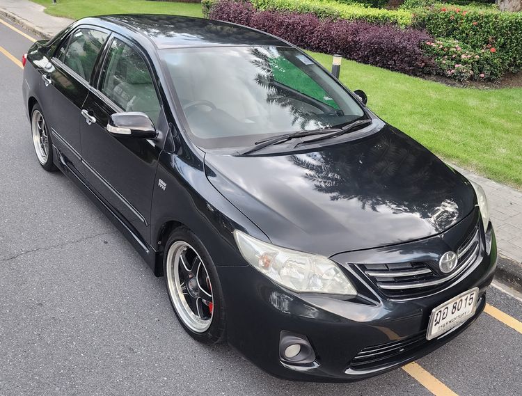 รถ Toyota Altis 1.6 E สี ดำ