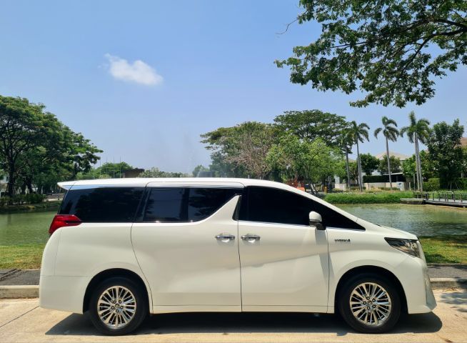Toyota Alphard 2015 2.5 HV 4WD Van ไฮบริด ไม่ติดแก๊ส เกียร์อัตโนมัติ ขาว รูปที่ 4