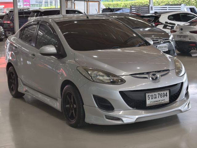 รถ Mazda Mazda 2 1.5 Elegance Groove สี เทา