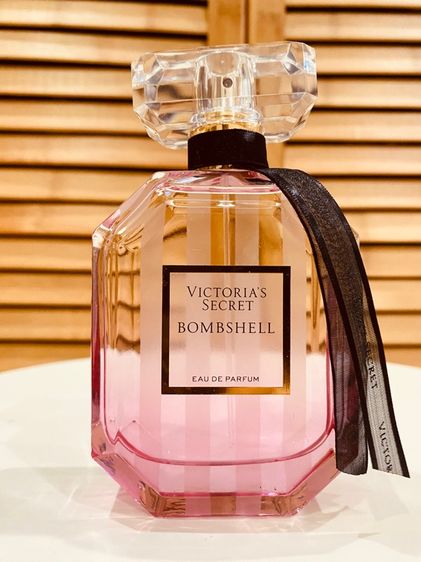 น้ำหอมแบรนด์แท้ Victoria's Secret Bombshell Eau de Parfum 100 ml No box ส่งฟรี รูปที่ 3