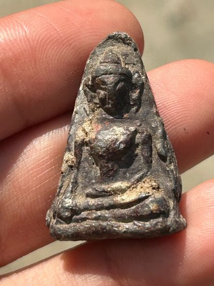 พระเครื่องไม่ทราบที่