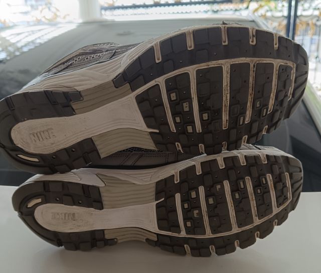 ขาย Nike Vomero 5 สีครีม นิยม size 42.5-270cm ของแท้ สภาพสวย รูปที่ 14