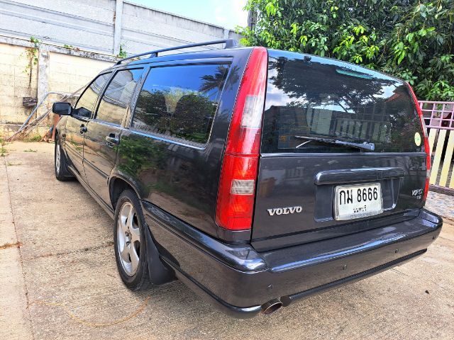 Volvo V70 2018 2.3 XC 4WD เบนซิน เกียร์อัตโนมัติ น้ำเงิน รูปที่ 4