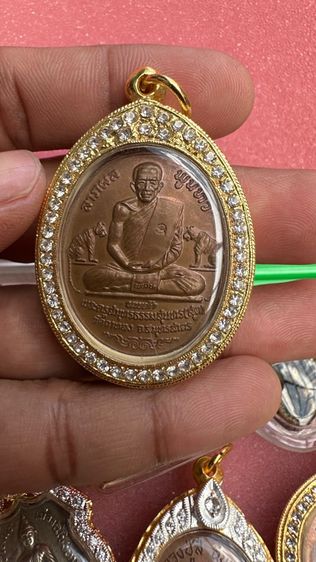 ปล่อยพระค่ะ