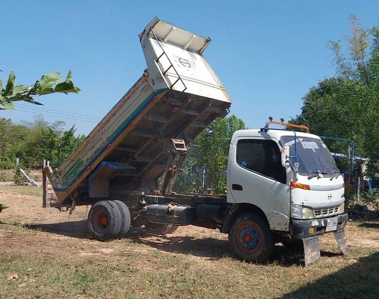 HINO 6  ล้อ ขายด่วน 6ล้อดัมป์