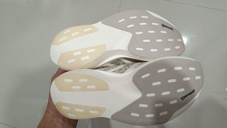 Adizero Evo SL ของแท้💯 รูปที่ 5