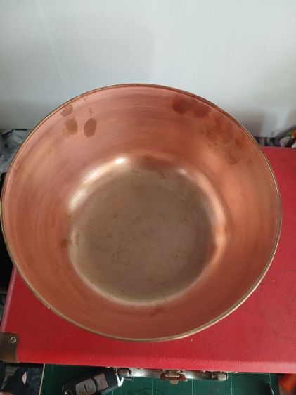 ขันทองเหลิอง รูปที่ 2