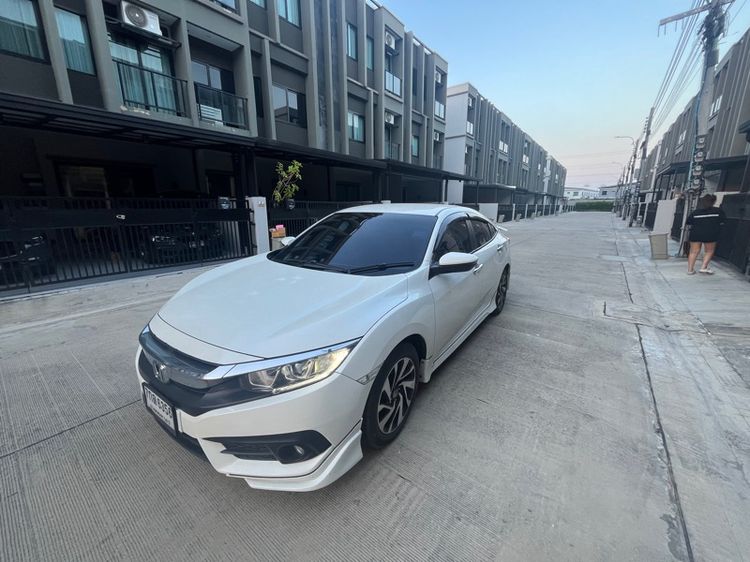 Honda Civic 2018 1.8 EL i-VTEC Sedan เบนซิน เกียร์อัตโนมัติ ขาว รูปที่ 2