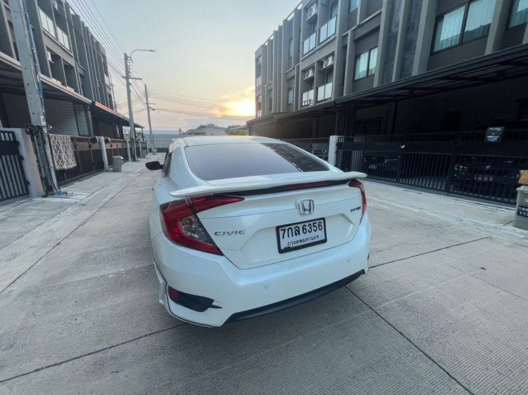 Honda Civic 2018 1.8 EL i-VTEC Sedan เบนซิน เกียร์อัตโนมัติ ขาว รูปที่ 4