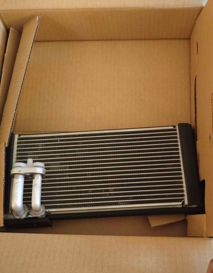 ตู้แอร์ DENSO แท้ (Evaporator) Toyota ของใหม่ในกล่อง ตู้หน้า+ตู้หลัง  FORTUNER รูปที่ 2