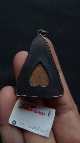 พระเก่าไม่รู้ที่เลี่ยมเงินเก่าพระบ้านเพิ่งได้มาจากบ้านนายทหาร รูปที่ 2