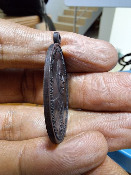 เหรียญท้าวเวสสุวัณ หลวงพ่อฤาษีลิงดำ วัดท่าซุง 2521 รูปที่ 3