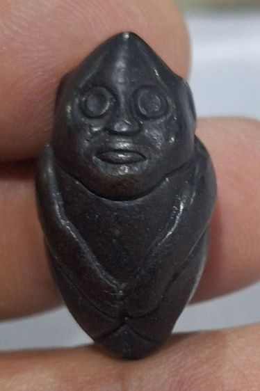 ลิงหลวงพ่อดิ่งวัดบางวัวเนื้อสัมฤทธิ์พิมพ์หน้านกฮูกปี 2483