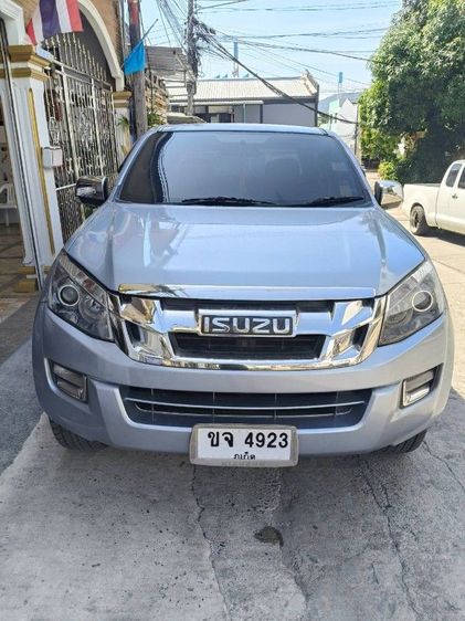 รถ Isuzu D-MAX 2.5 Hi-Lander สี ฟ้า