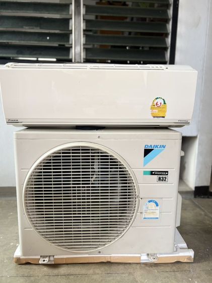 เแอร์Daikin ติดผนัง ระบบInverter รุ่น FTKC12TV2S
