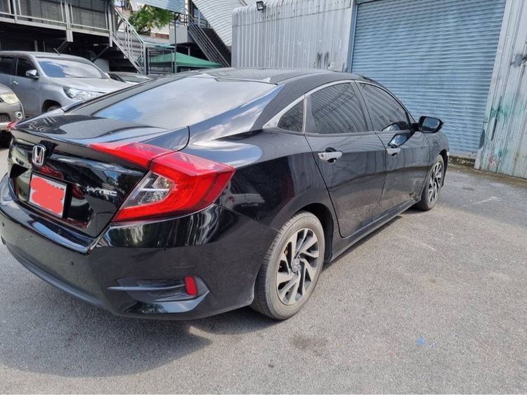 Honda Civic 2017 1.8 S i-VTEC Sedan เบนซิน เกียร์อัตโนมัติ ดำ รูปที่ 3