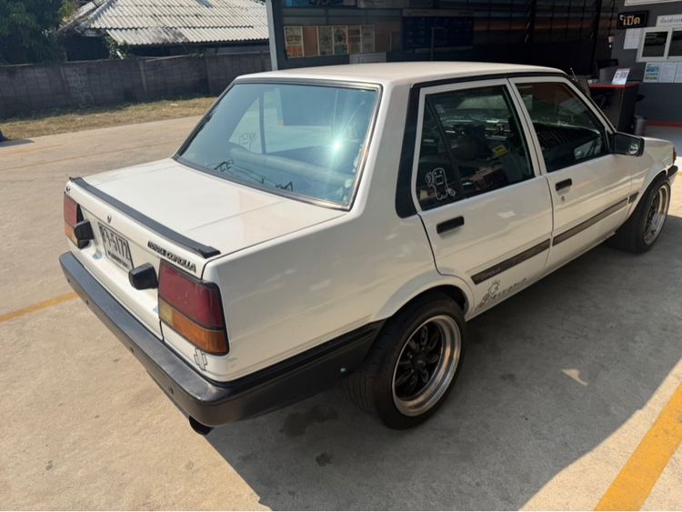Toyota Corolla 1985 1.3 DXi Sedan เบนซิน ไม่ติดแก๊ส เกียร์ธรรมดา ขาว รูปที่ 2