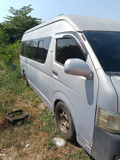 Toyota Commuter 2009 3.0 เบนซิน เกียร์ธรรมดา รูปที่ 3