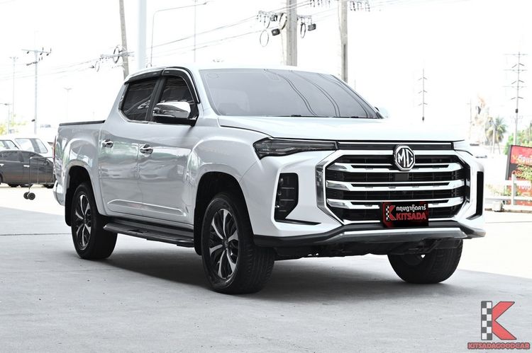 รถ MG Extender 2.0 Grand X สี ขาว