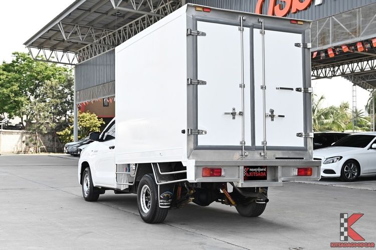 Toyota Hilux Revo 2023 2.4 Entry Pickup ดีเซล ไม่ติดแก๊ส เกียร์ธรรมดา ขาว รูปที่ 3