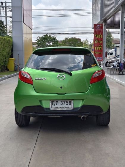 Mazda Mazda 2 2011 1.5 Spirit Sports Sedan เบนซิน ไม่ติดแก๊ส เกียร์อัตโนมัติ เขียว รูปที่ 4