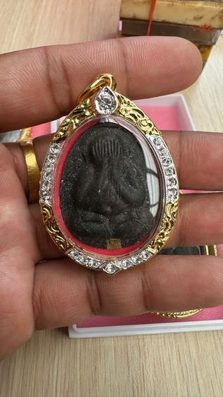 ปล่อยพระค่ะ