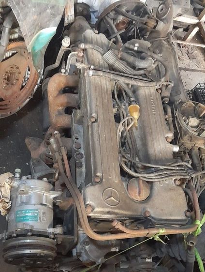 เครื่องยนต์พร้อมเกียร์ BENZ M110