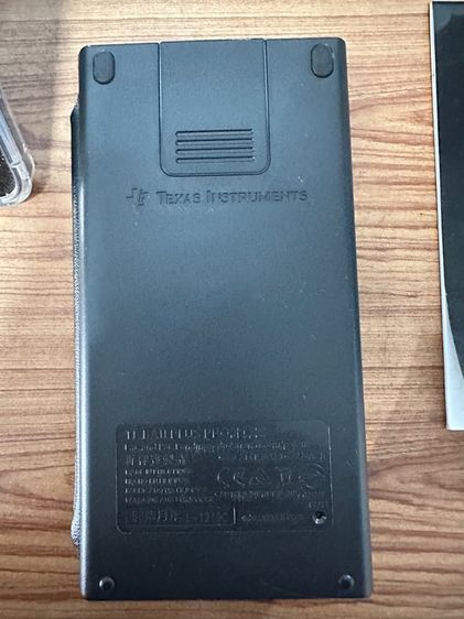 เครื่องคิดเลขการเงินรุ่น Texas Instruments BA II Plus Professional 