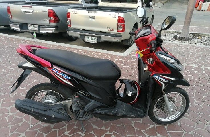 มอเตอร์ไซค์ honda click 125 i ปี 2013