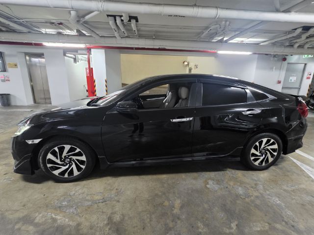 Honda Civic 2018 1.5 EL+ เบนซิน ไม่ติดแก๊ส เกียร์อัตโนมัติ ดำ