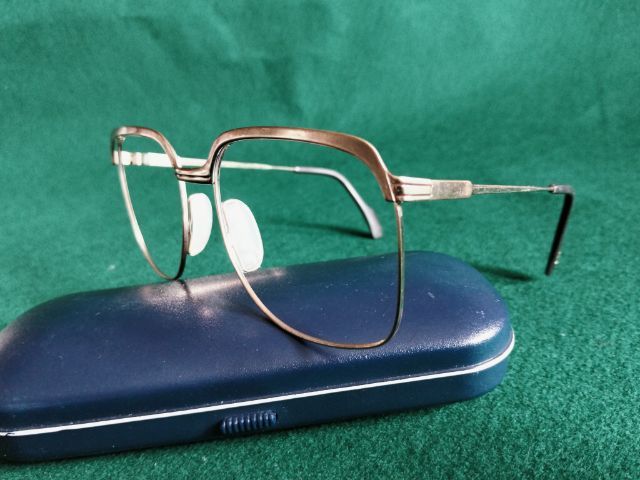 ขอขายกรอบแว่นตาวินเทจหายากแบรนด์ Metzler รุ่น 0752 made in Germany ขนาด 56-18-140มม.กรอบสีคล้ายนาค  รูปที่ 5