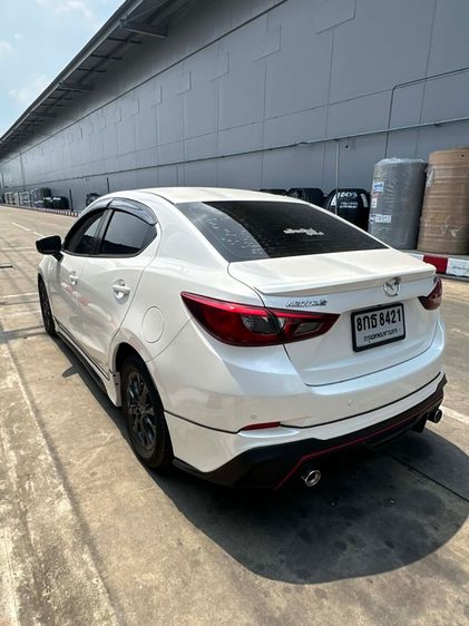 Mazda Mazda 2 2019 1.3 High Connect Sedan เบนซิน ไม่ติดแก๊ส เกียร์อัตโนมัติ ขาว รูปที่ 4