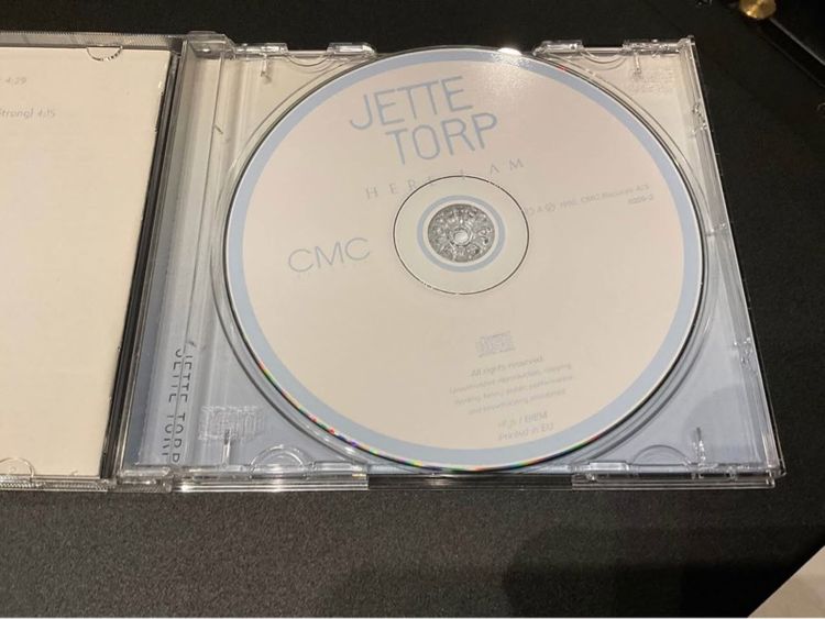 ขายแผ่นซีดีเพลงร้องค่าย B and O Bang and Olufsen  Jette Torp Here I Am BO edition CD ส่งฟรี รูปที่ 3