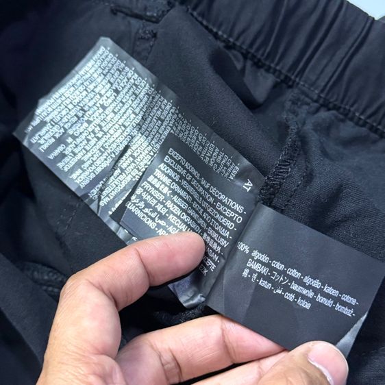 กางเกงขายาวคาร์โก้สีดำ แบรนด์ ZARA เอว 34-38 รูปที่ 4