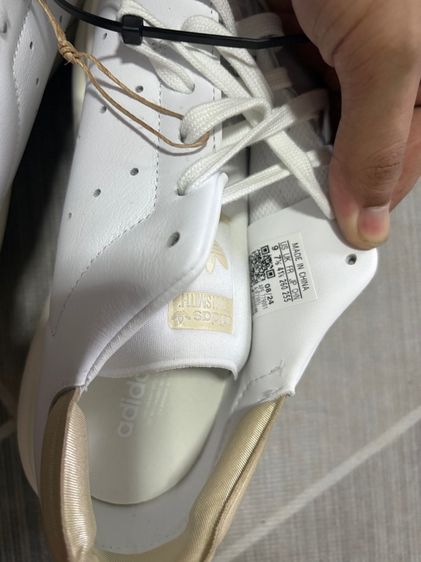 รองเท้า adidas  รูปที่ 5