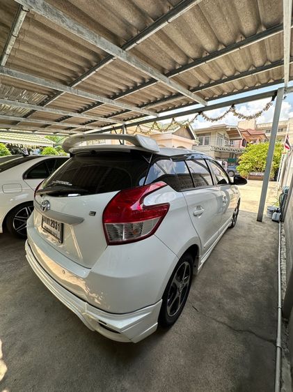 Toyota Yaris 2014 1.2 E Sedan เบนซิน ไม่ติดแก๊ส เกียร์อัตโนมัติ ขาว รูปที่ 4