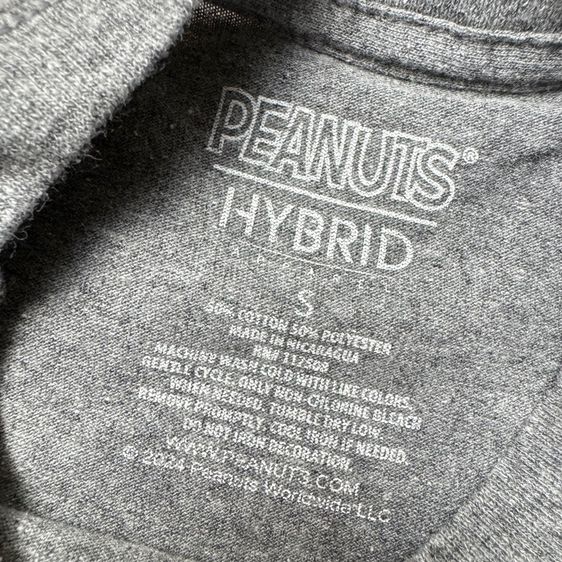 เสื้อยืด Peanut Snoopy Size S รูปที่ 4
